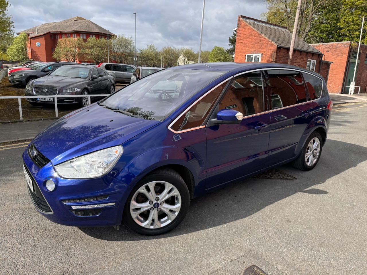 2014 Ford S-MAX